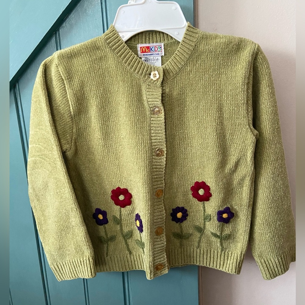 McKids Vintage Girls Green Sweater Size 6